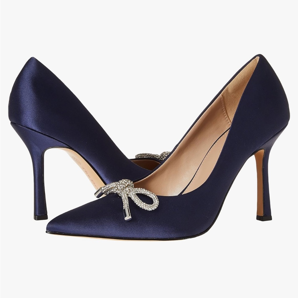 “THE DROP” Navy Bow Pump Heels